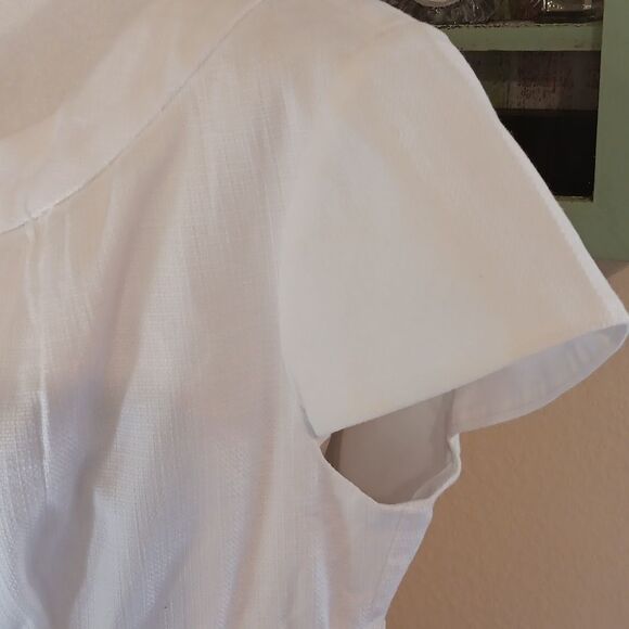 Donna Ricco White Textured Dress. Old Money. - Picture 6 of 13